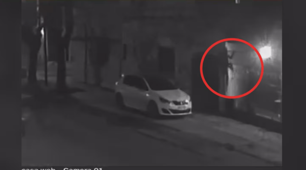 Lanús: una entradera y el robo de un auto en menos de 24 horas en la misma cuadra